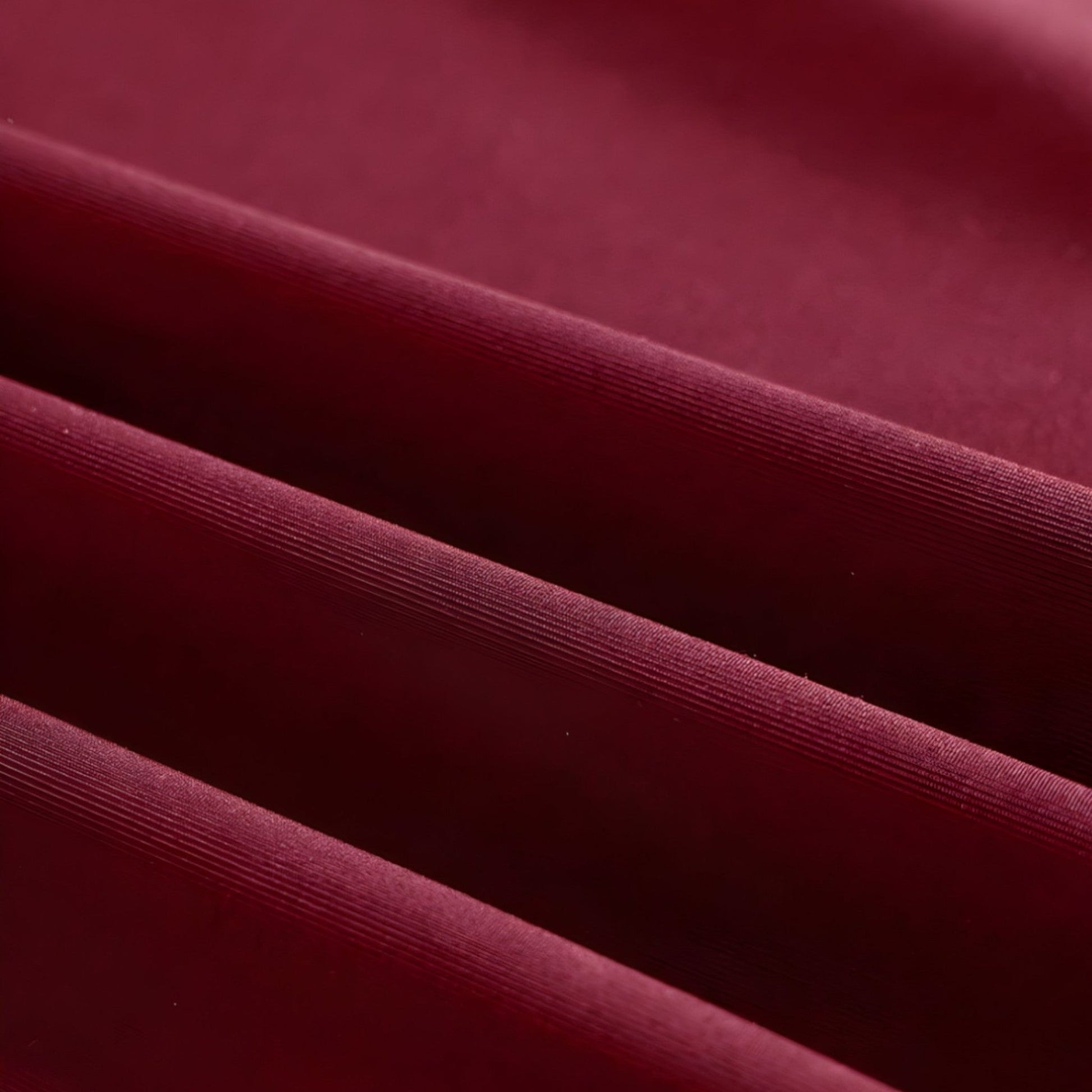 Sukienka Maxi Burgundowa z Dekoltem V - Elegancka Sukienka Wieczorowa Maxi dla Kobiet 5